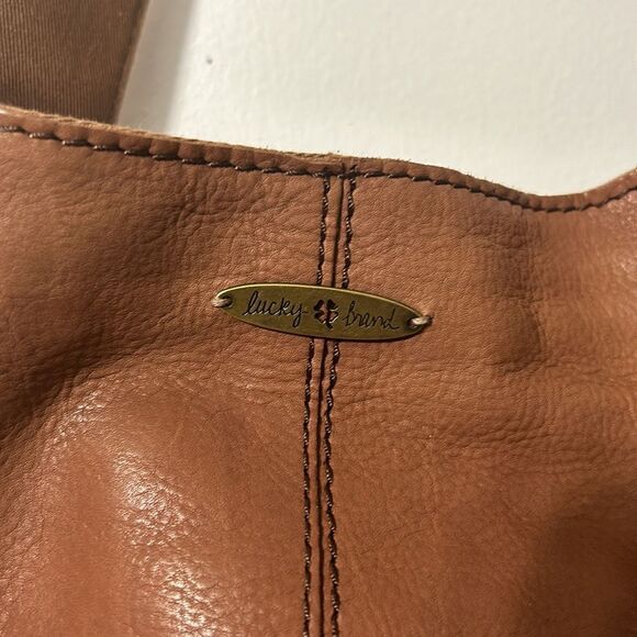 NWT Lucky Brand fringe shoulder bag - Picture 4 of 9